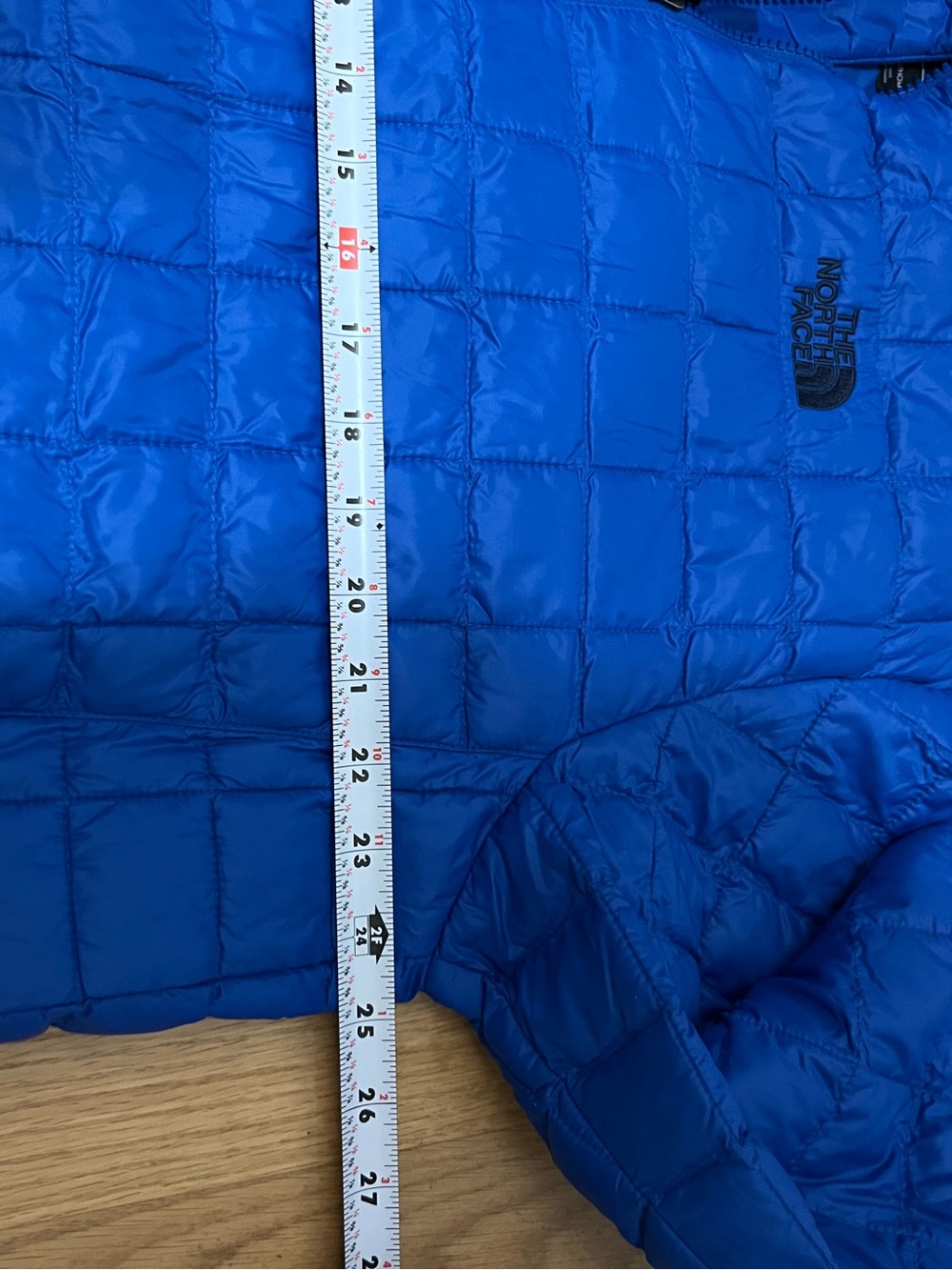 Northface Tri-Climate
Hy-Vent/Thermoball
Waterproof
Hooded Jacket
Size XL Men - Picture 14 of 16